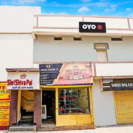 Super Hotel O Shri Shiva Palace Rāipur エクステリア 写真