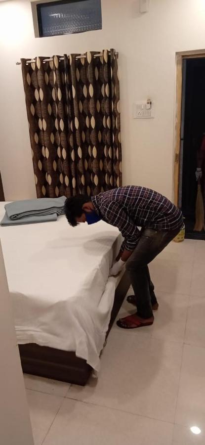 Super Hotel O Shri Shiva Palace Rāipur エクステリア 写真