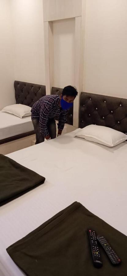 Super Hotel O Shri Shiva Palace Rāipur エクステリア 写真