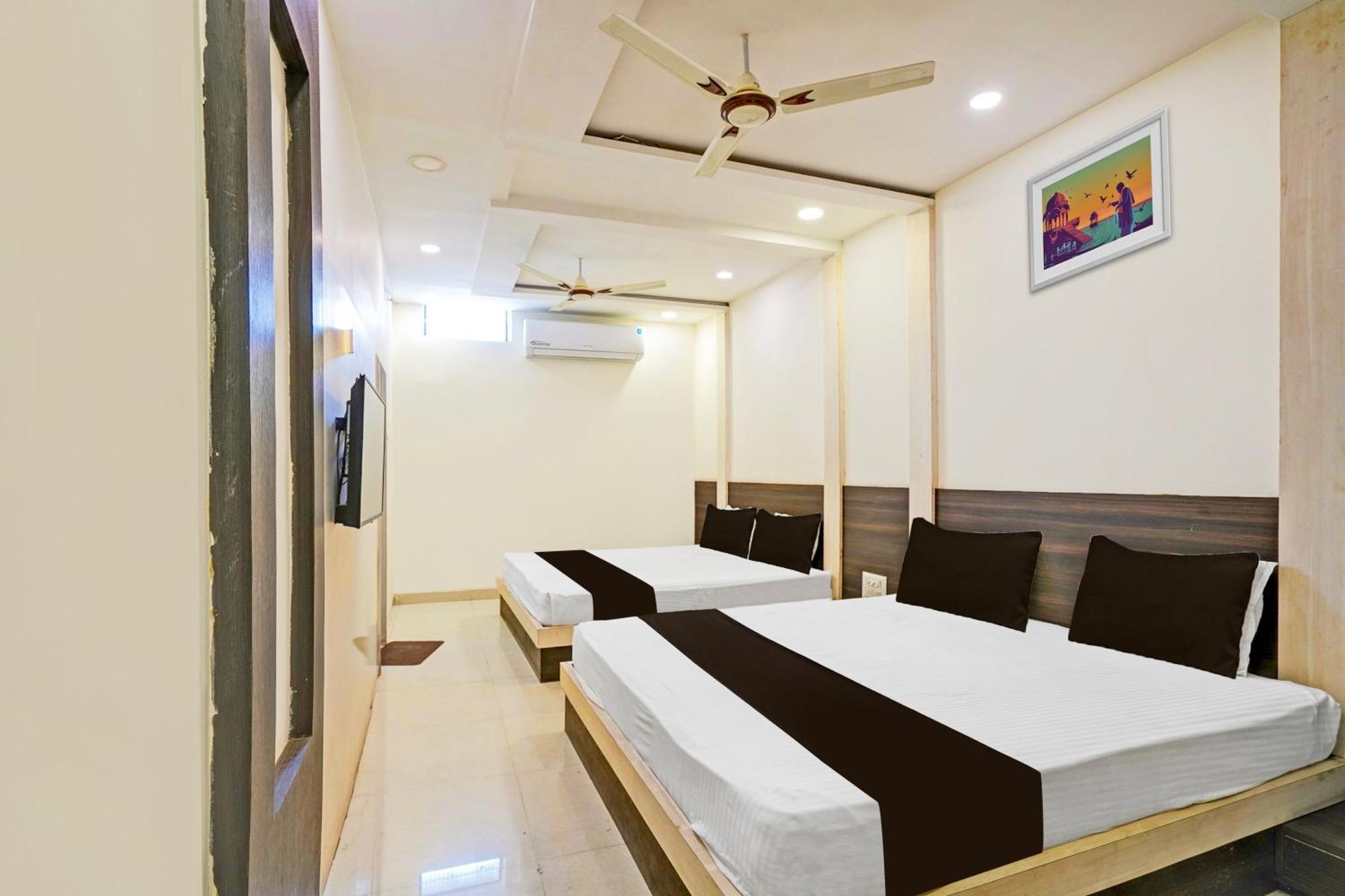 Super Hotel O Shri Shiva Palace Rāipur エクステリア 写真